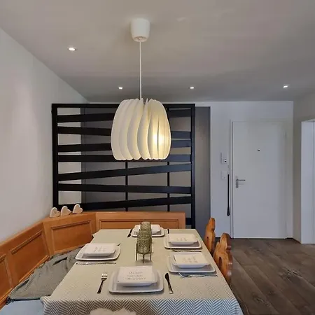 Apartment Modern Aptr